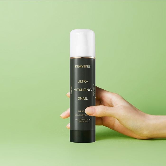 Dewytree Ultra Vitalizing Snail Emulsion 150ml