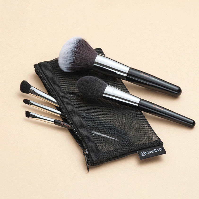 Studio 17 Portable Makeup Brush Set