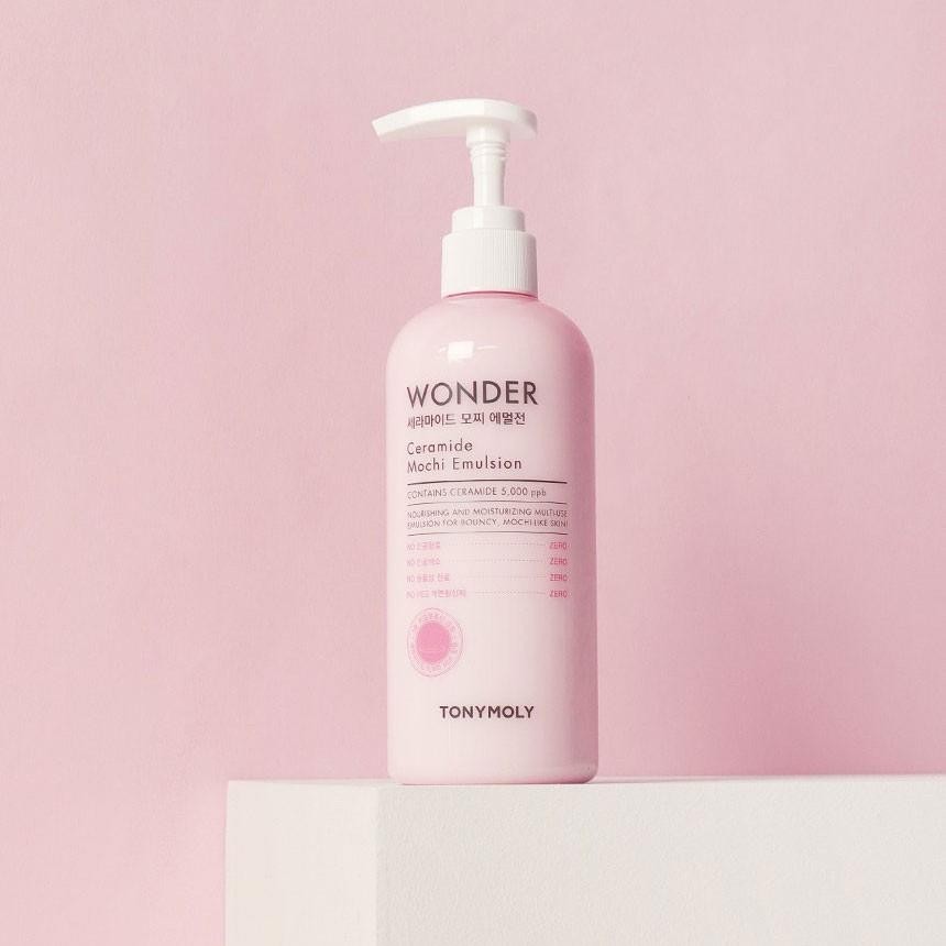 TONYMOLY Wonder Ceramide Mochi Emulsion 300ml