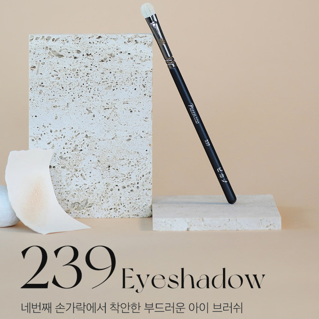 Piccasso 239 eyeshadow