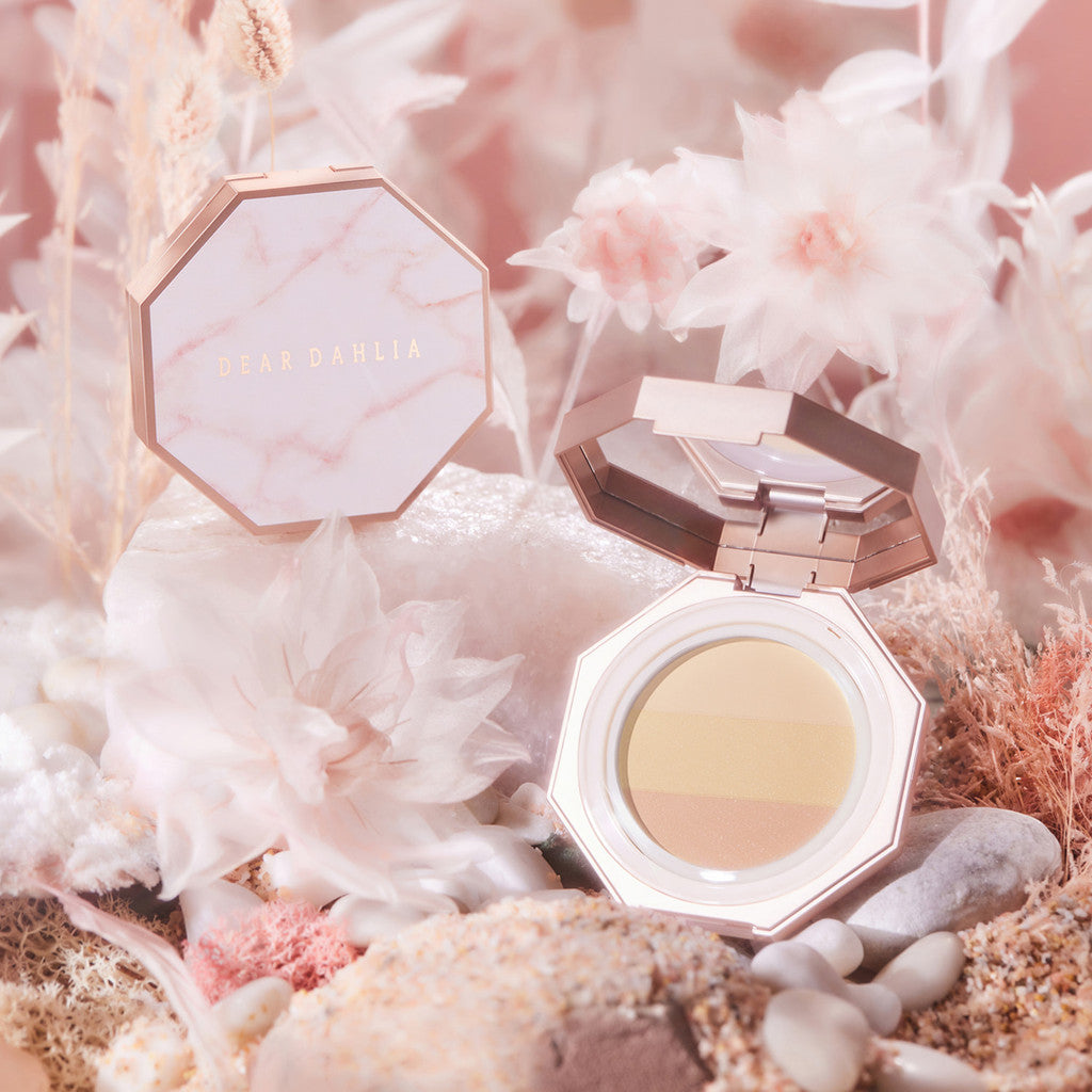 Dear Dahlia Blooming Edition Sheer Light Finishing Powder 9.5g